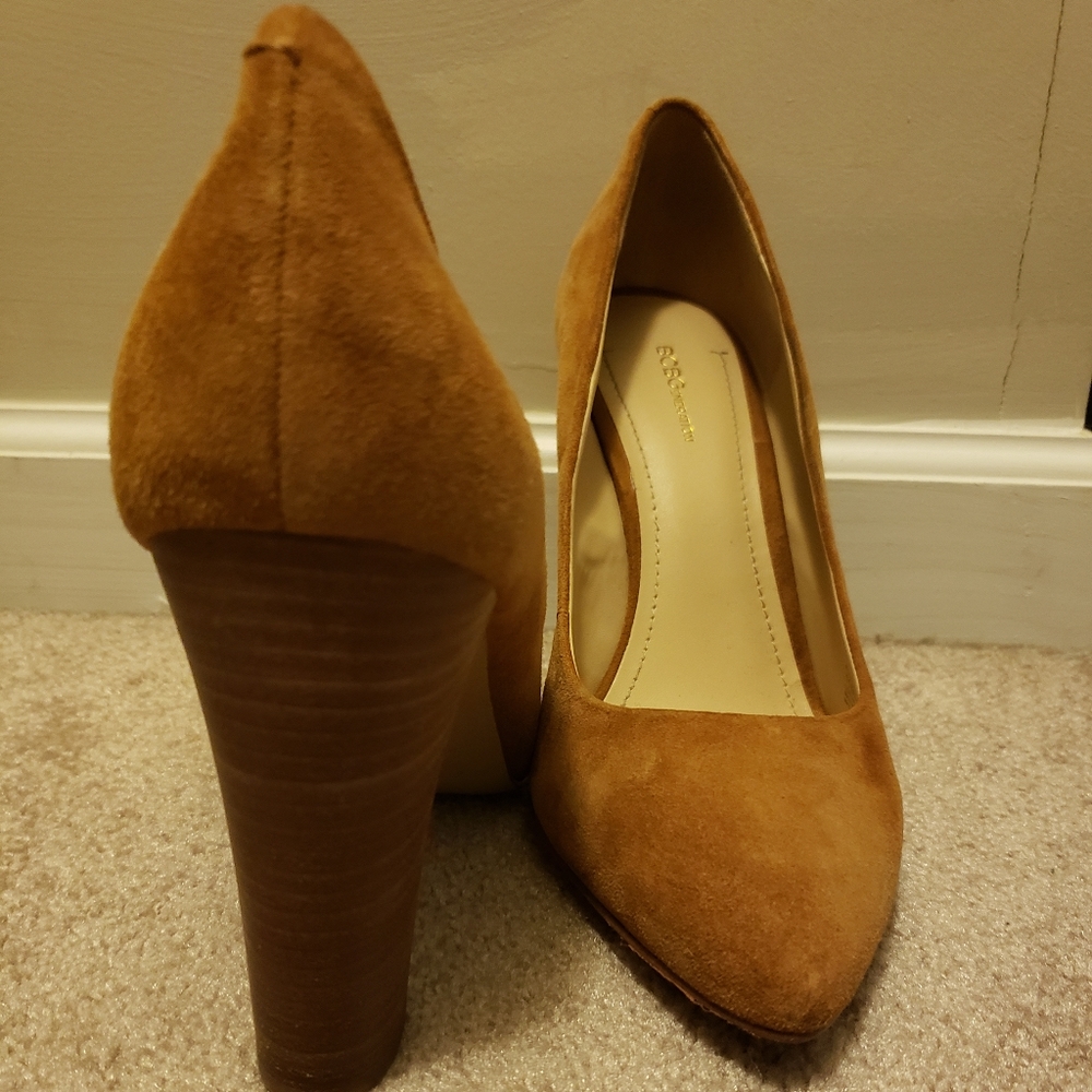 BCBG Pumps